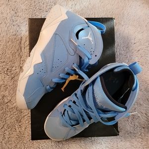 University Blue Air Jordan 7 Retros